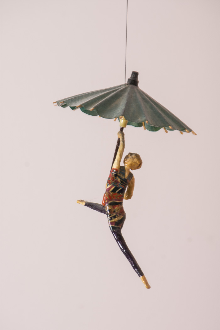 Acrobat Motif Mobile