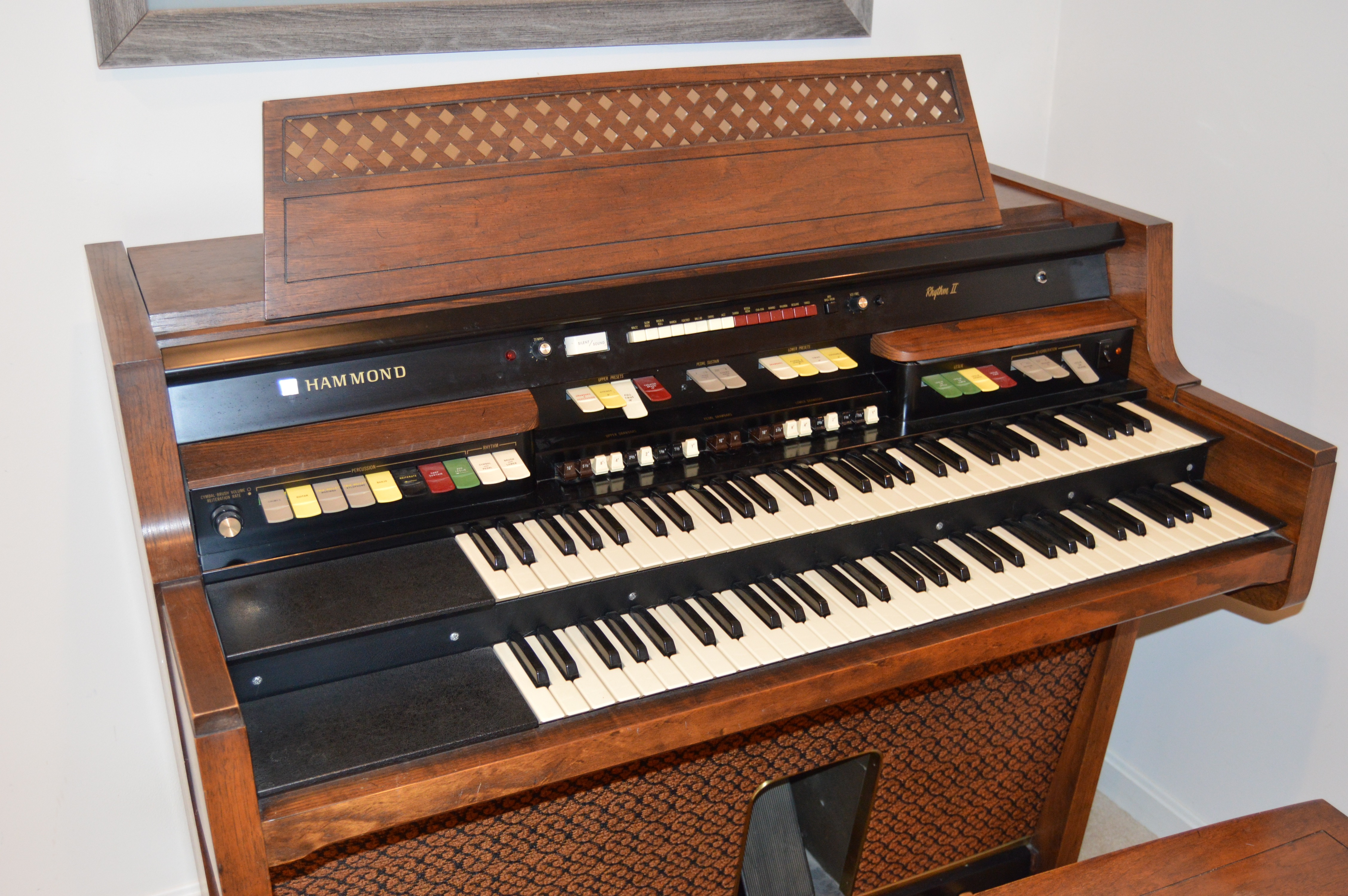 Vintage Hammond Rhythm II Organ With Bench