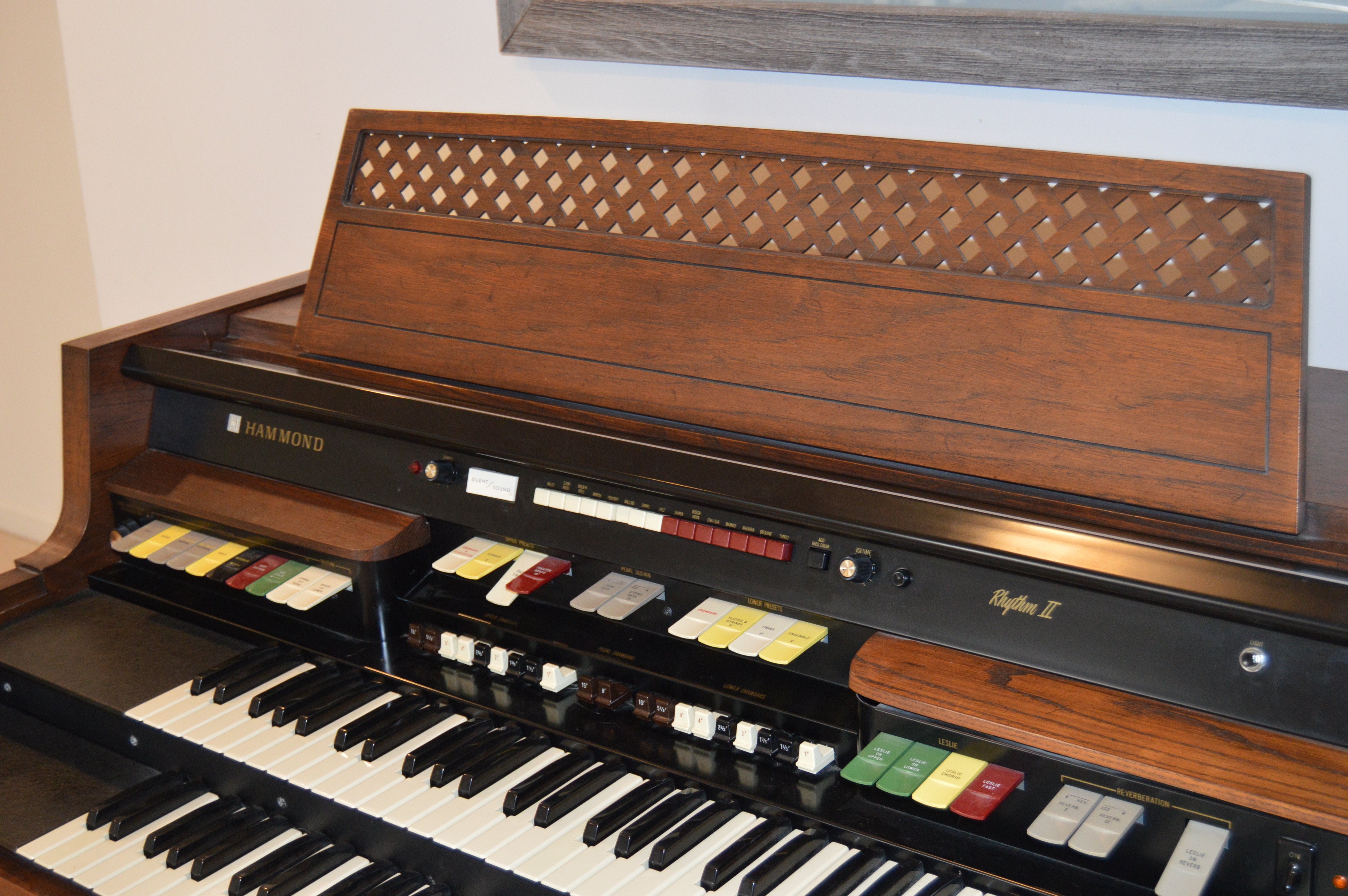 Vintage Hammond Rhythm II Organ With Bench