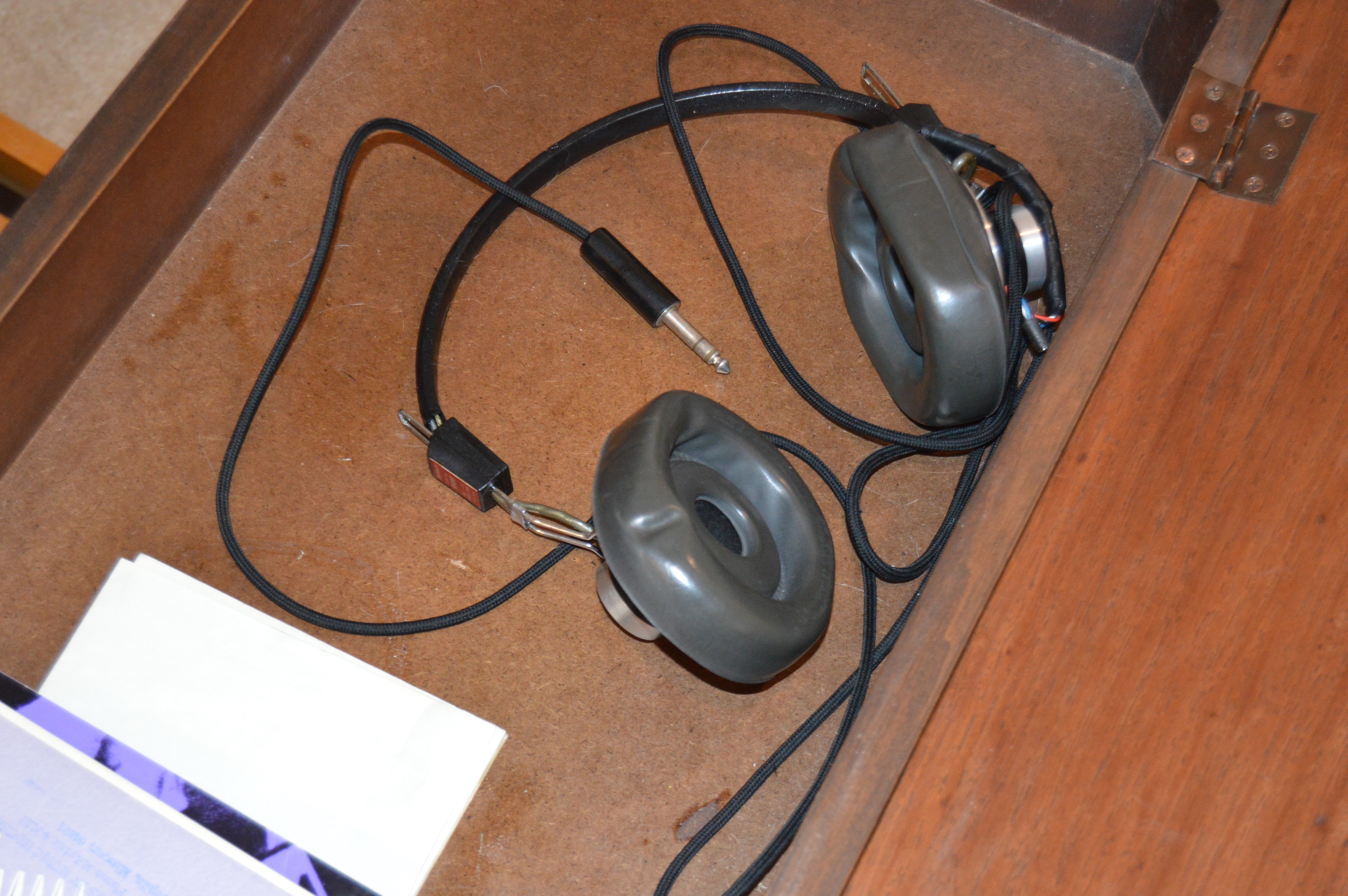 Vintage Hammond Rhythm II Organ With Bench