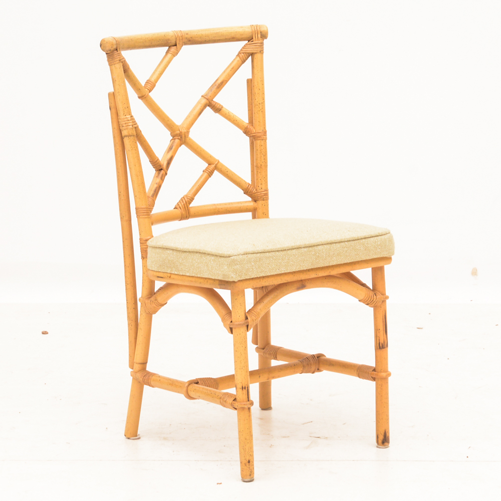 Circular Extendable Rattan Dining Table and Chairs