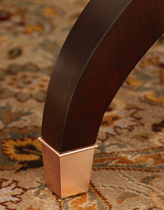 Ethan Allen Round Mahogany Dining Table