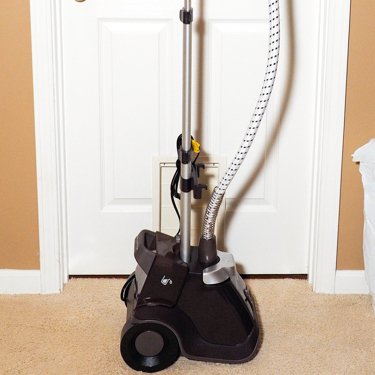 Rowenta Master Valet Garment Steamer and Hand Held Steamer