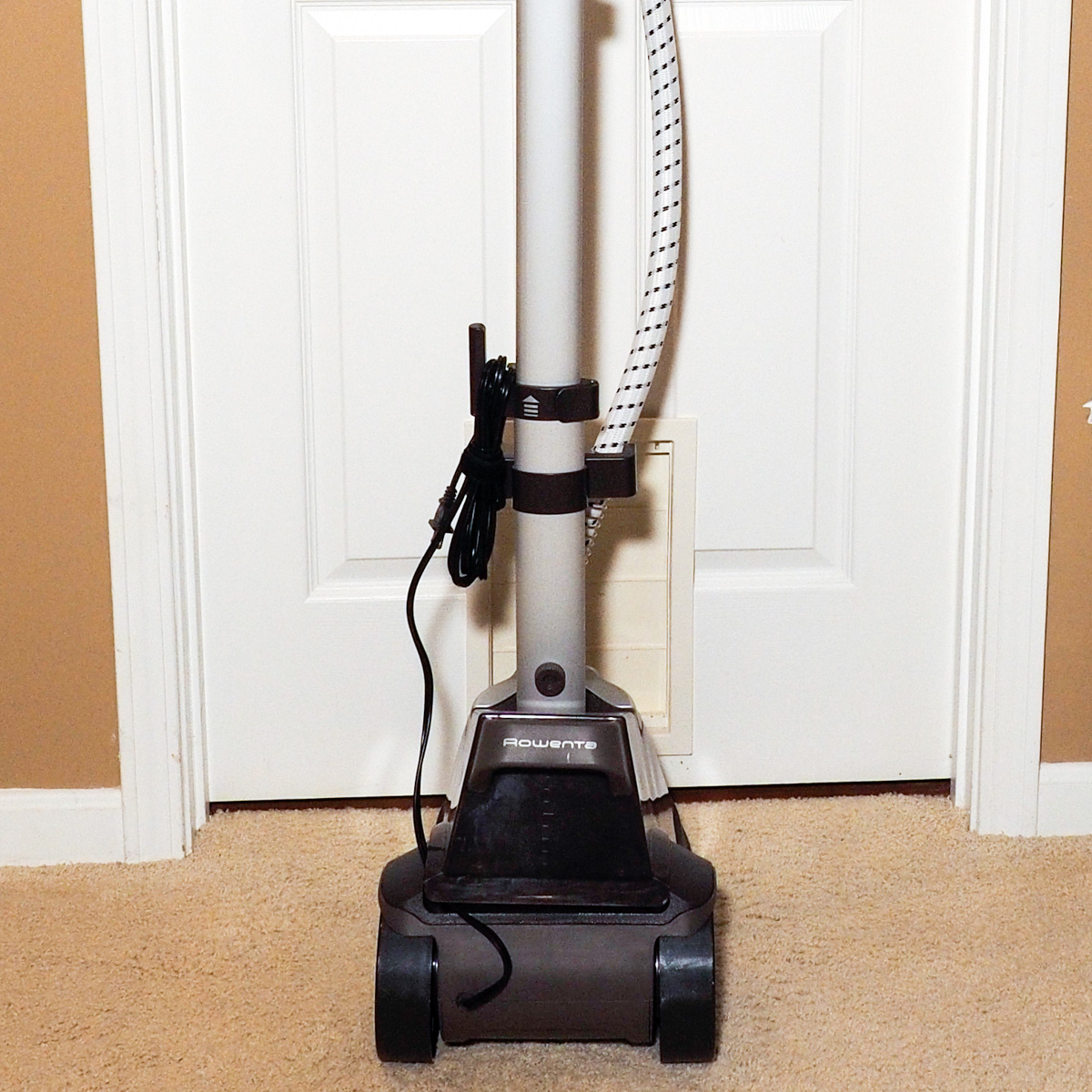 Rowenta Master Valet Garment Steamer and Hand Held Steamer