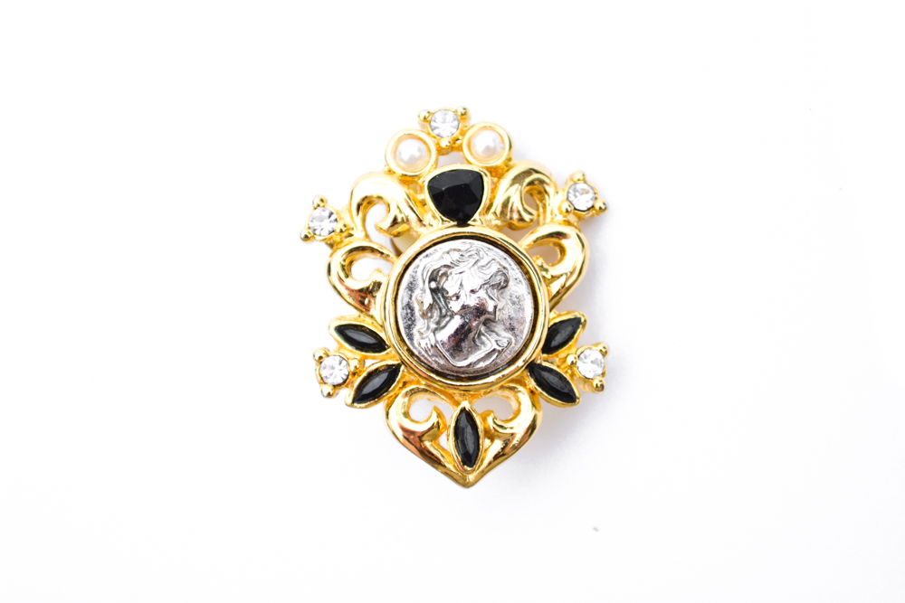 Vintage 1960s Costume Jewelry Featuring Florenza