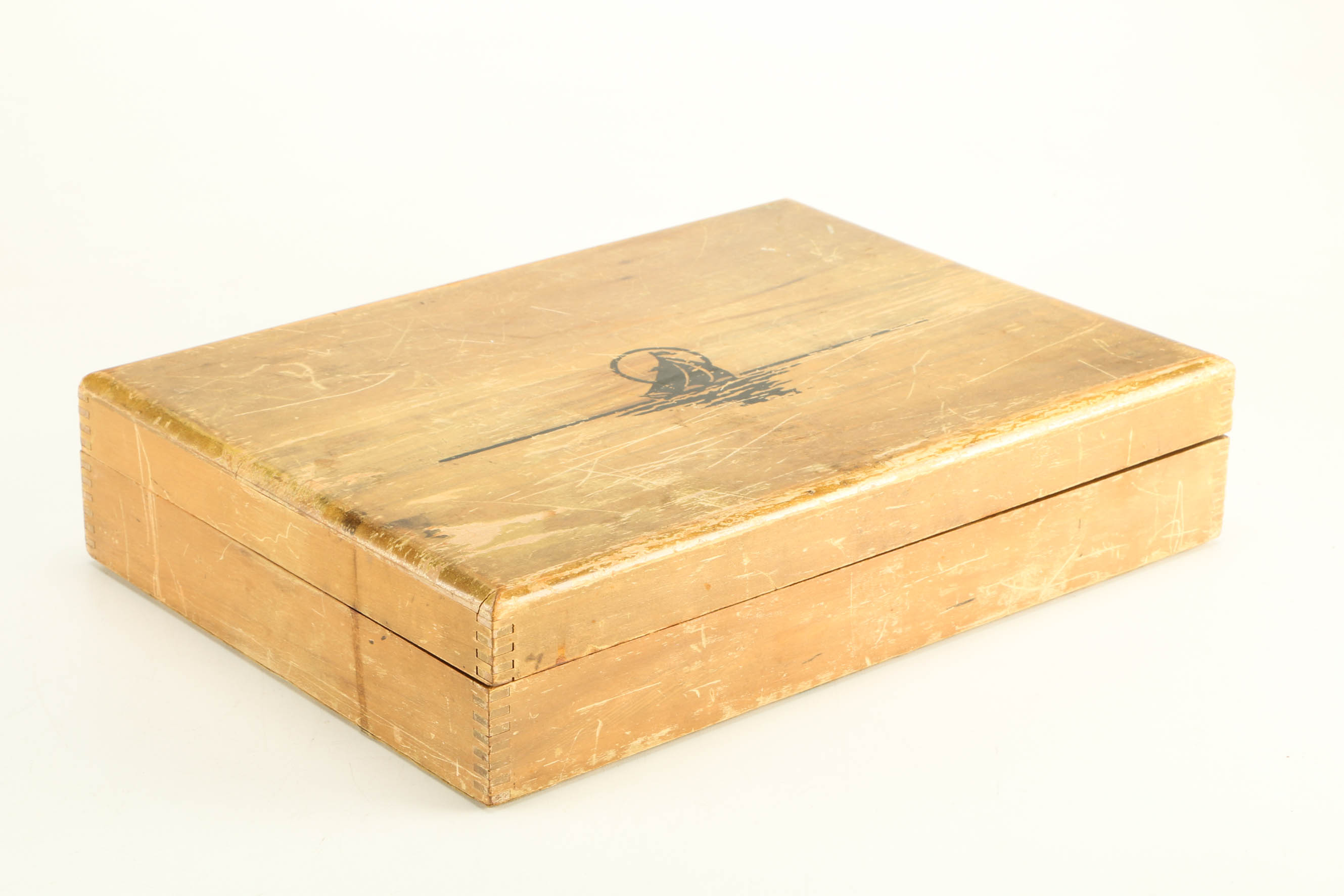 Oneida Stainless Flatware and Storage Box