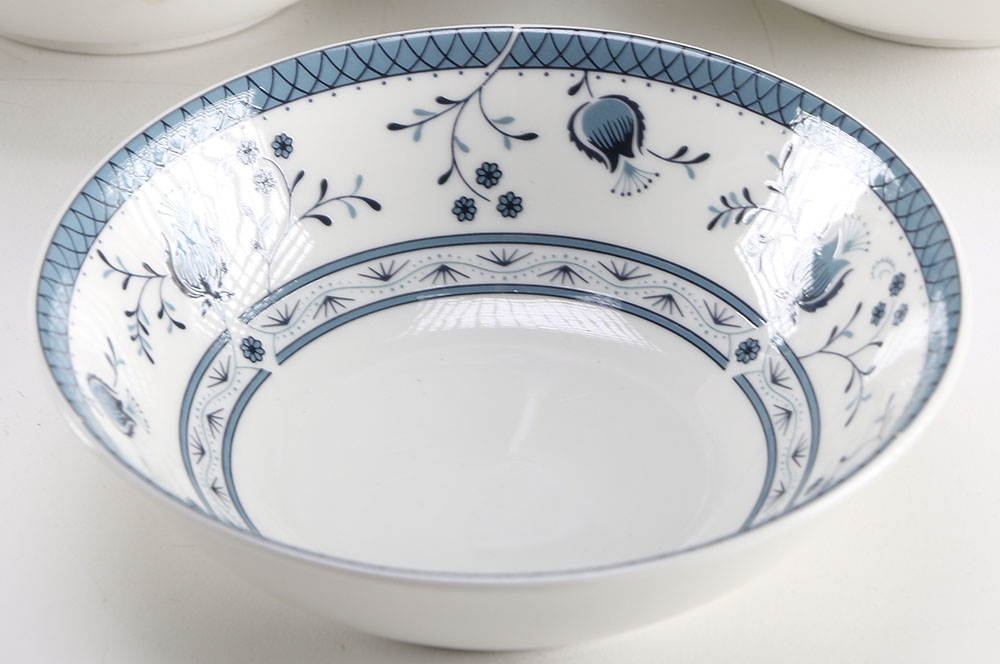 Royal Doulton "Cambridge" China Set