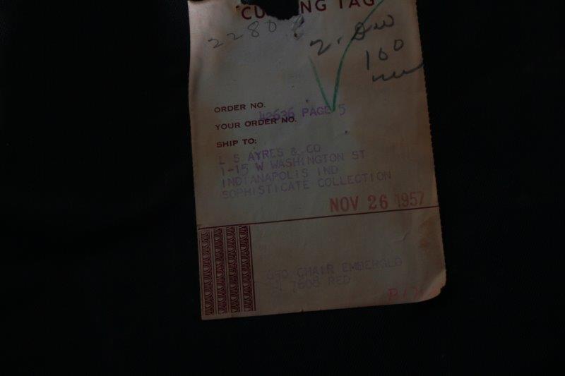 Mid Century Modern Cushioned Lounge chair