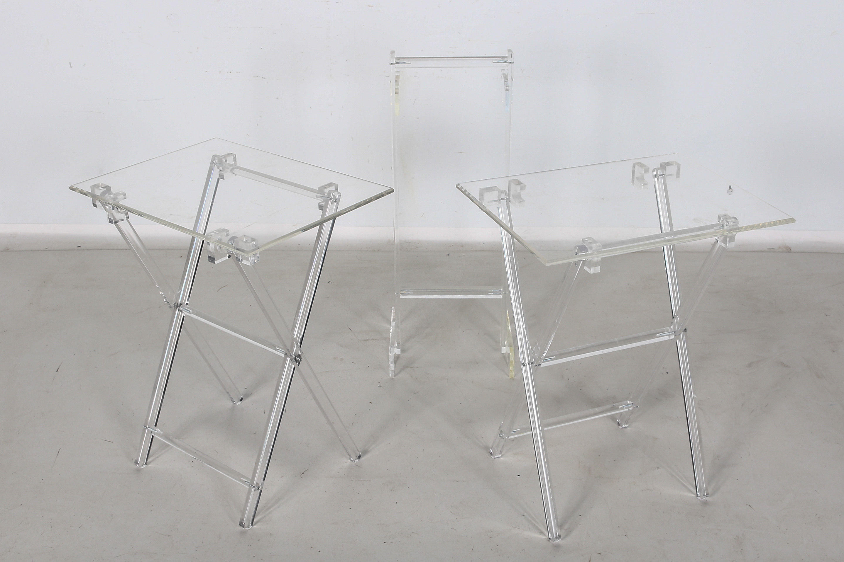 Vintage Lucite TV Tray Set With Stand