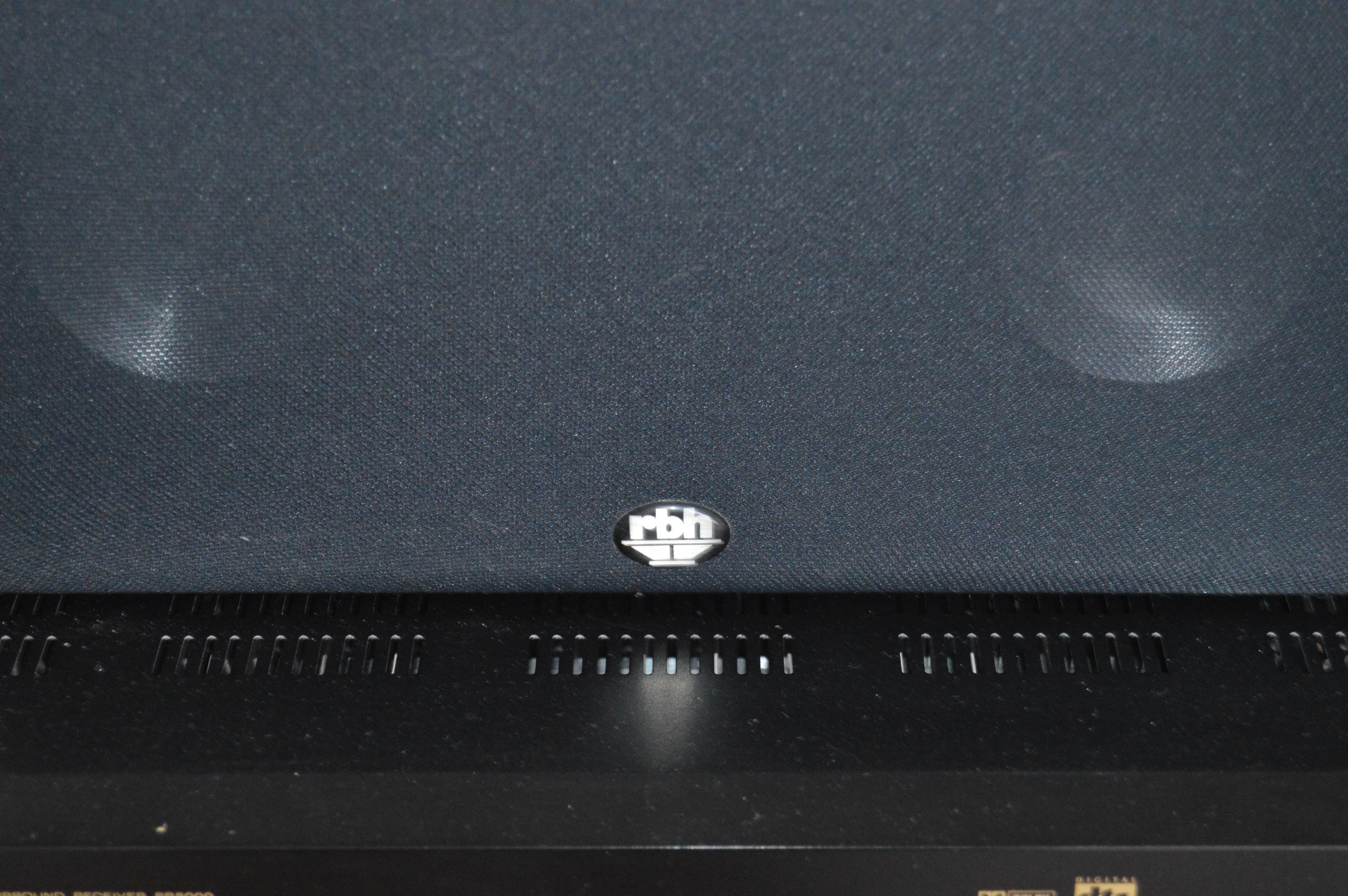 Marantz Surround Sound Receiver With Speakers