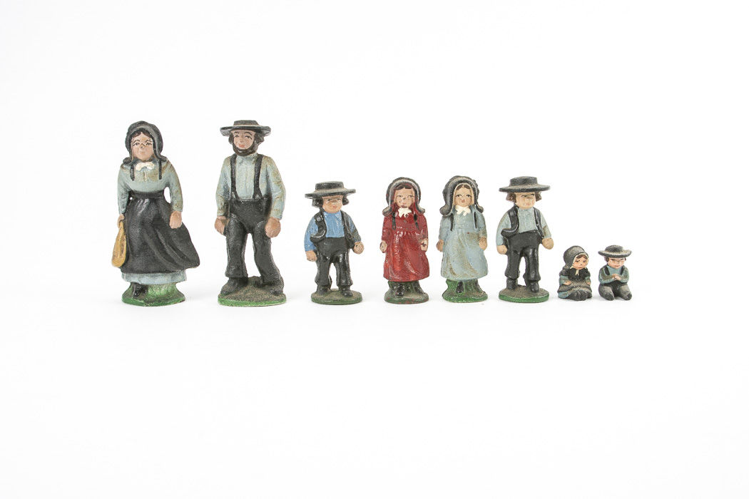 Vintage Cast Metal Amish Family Figurines