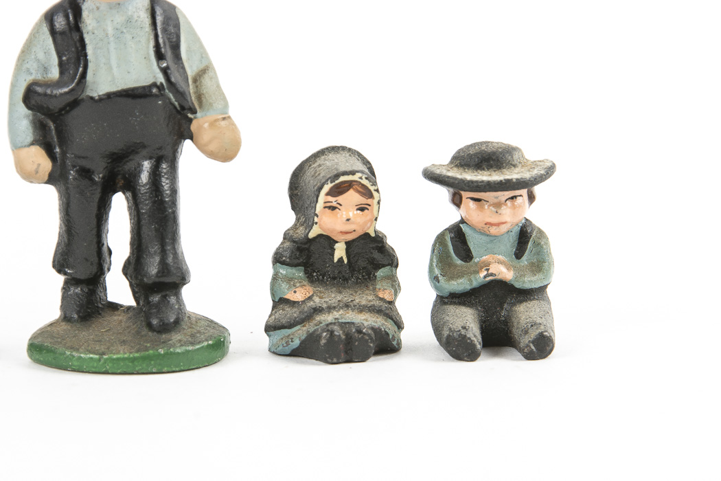Vintage Cast Metal Amish Family Figurines