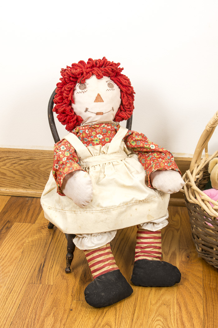 Vintage Stuffed Animals And Raggedy Anne Doll With Chair