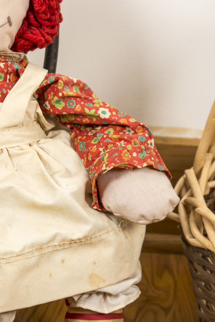 Vintage Stuffed Animals And Raggedy Anne Doll With Chair