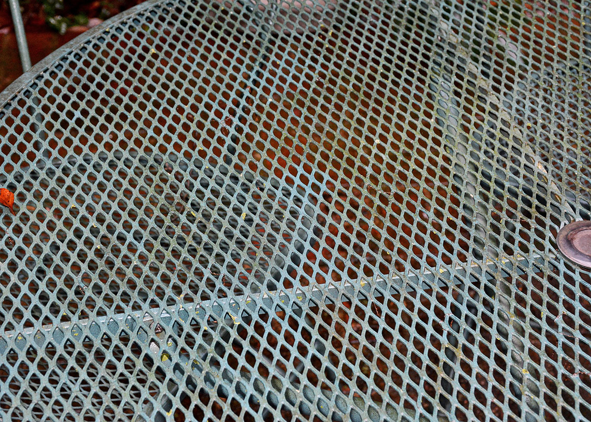 Hunter Green Wrought Iron Patio Set