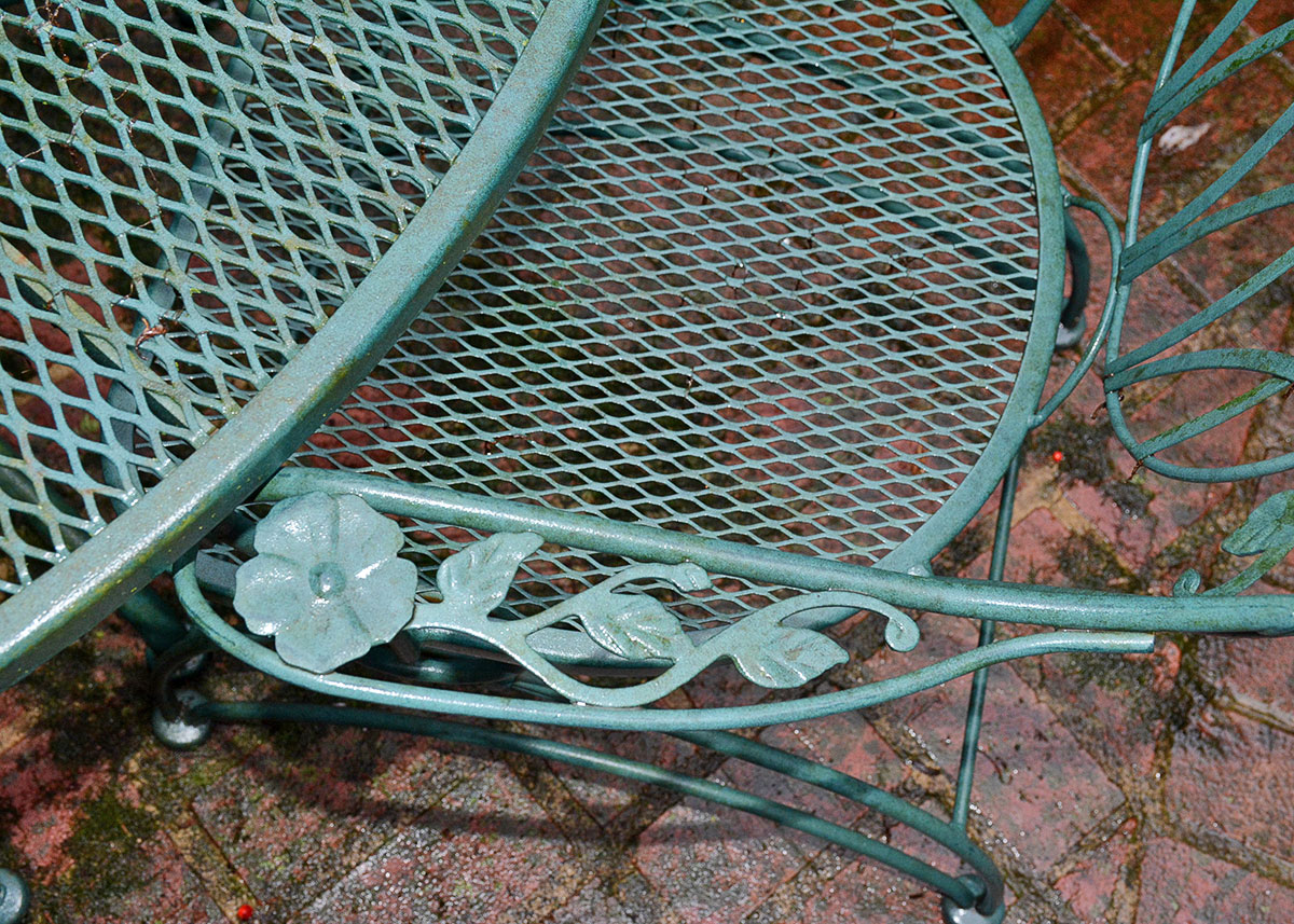 Hunter Green Wrought Iron Patio Set