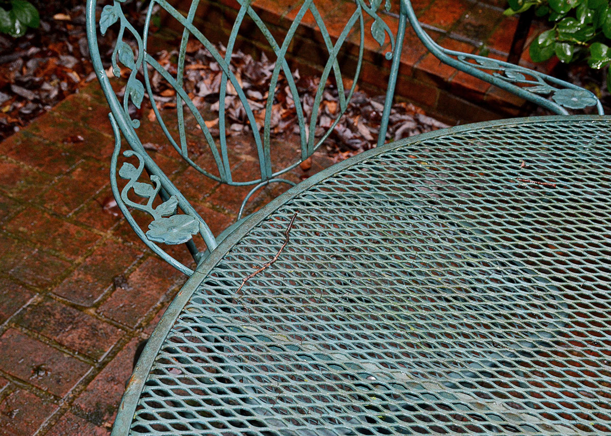 Hunter Green Wrought Iron Patio Set