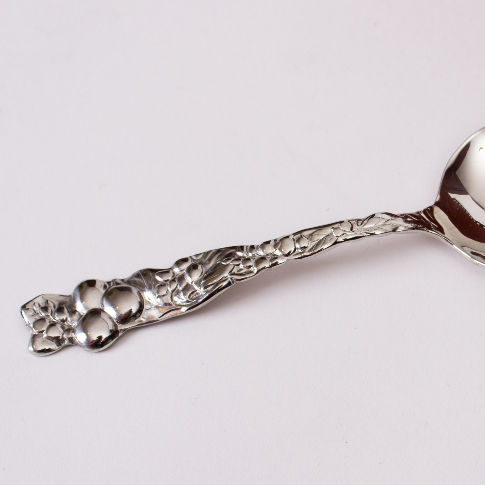 Waterford Stainless Steel Flatware Set