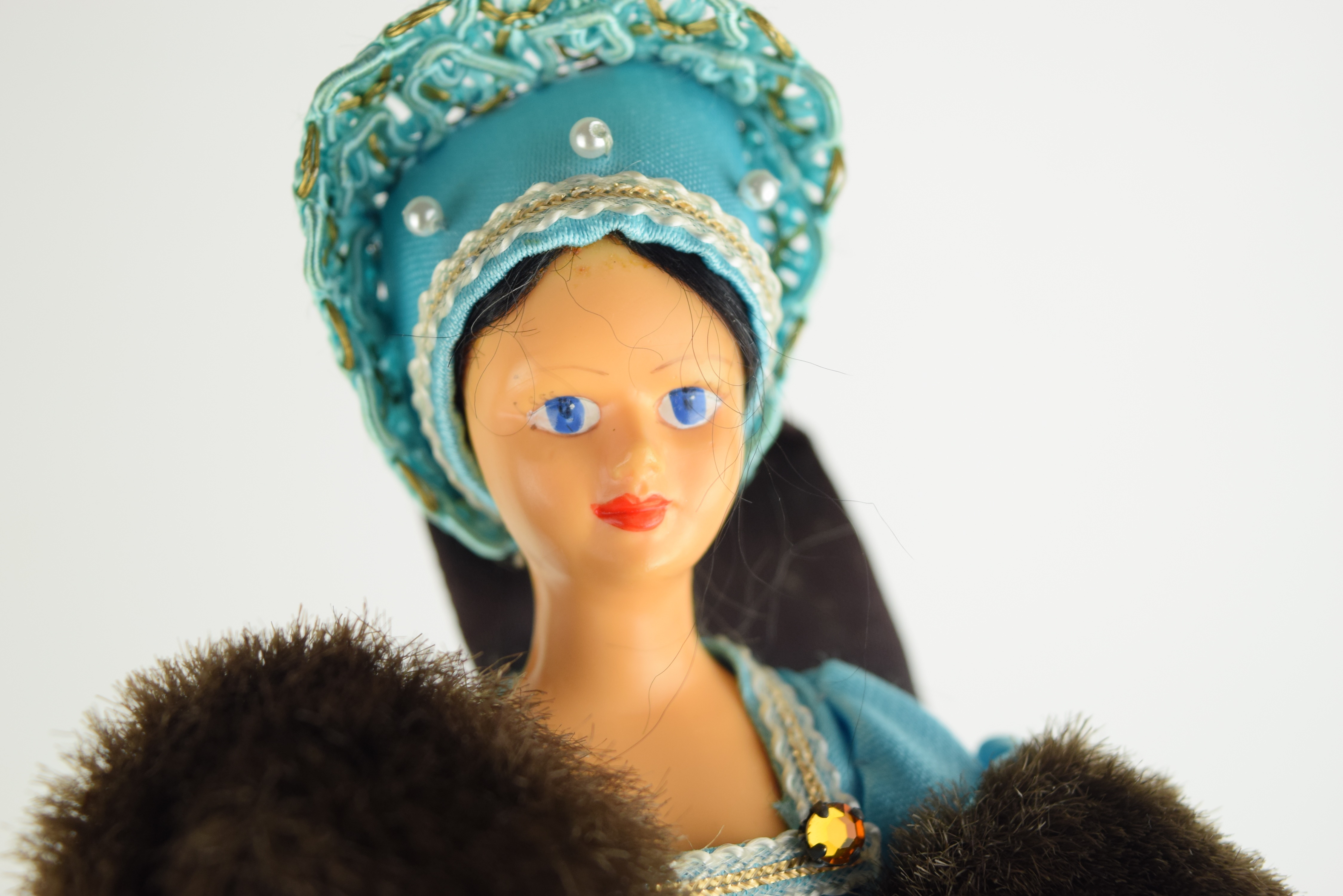 Peggy Nisbet Collector's Costume Dolls, Henry VIII and Wives