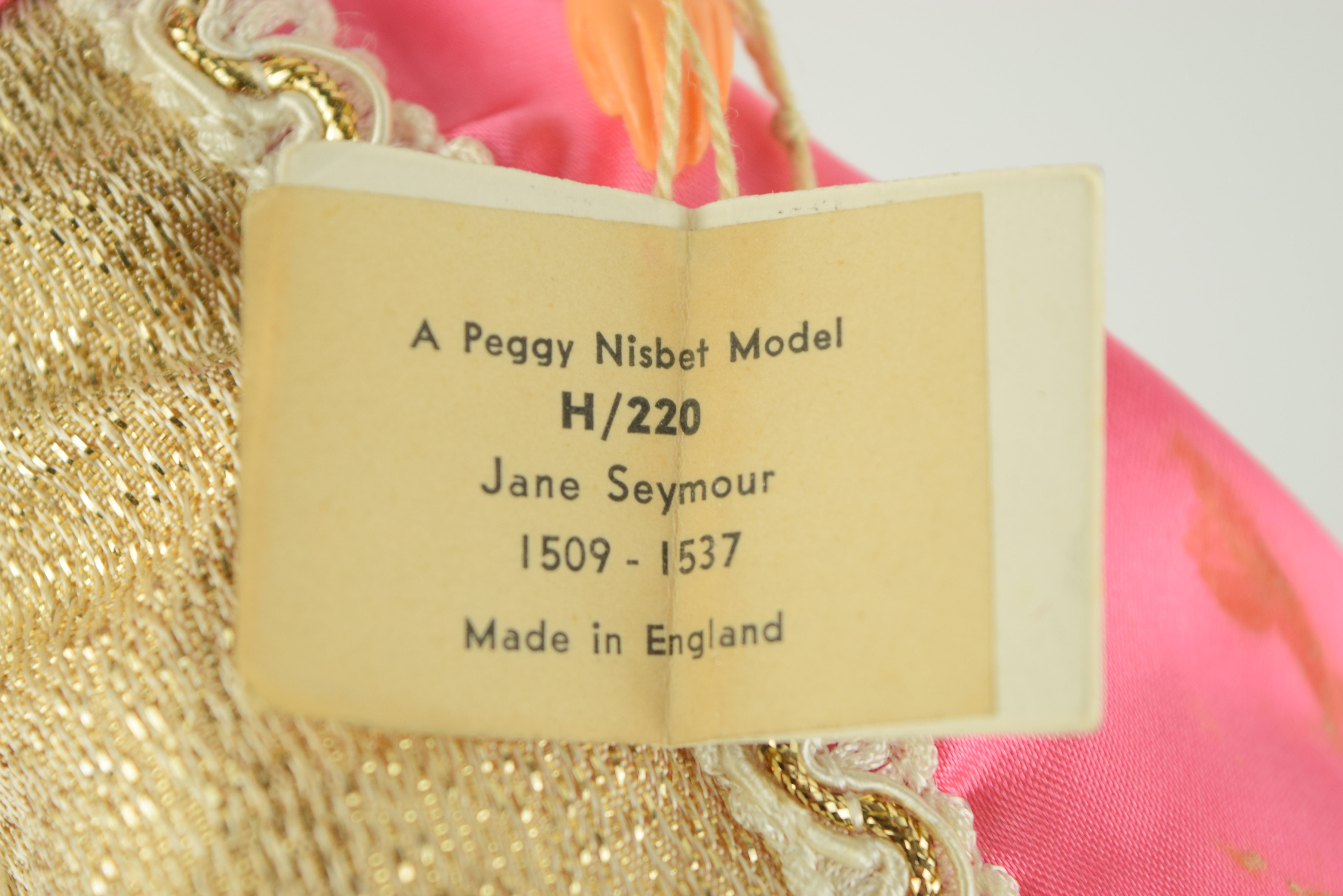 Peggy Nisbet Collector's Costume Dolls, Henry VIII and Wives