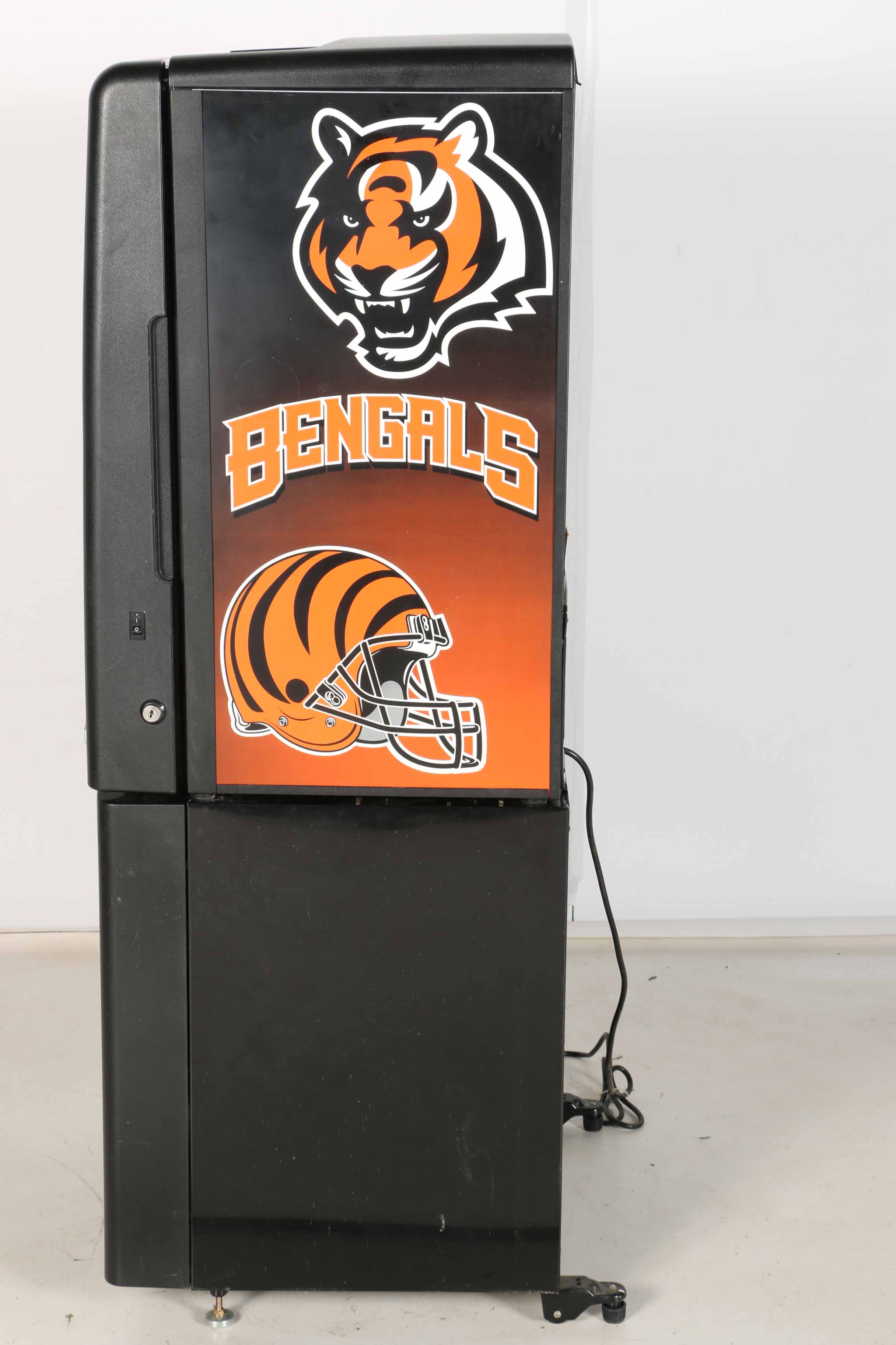 Bengals Skybox Beverage Vendor