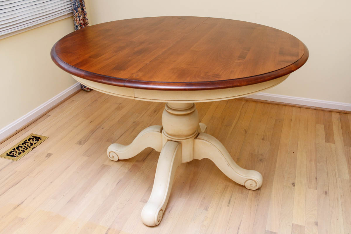 Ethan Allen Kitchen Table and Chairs