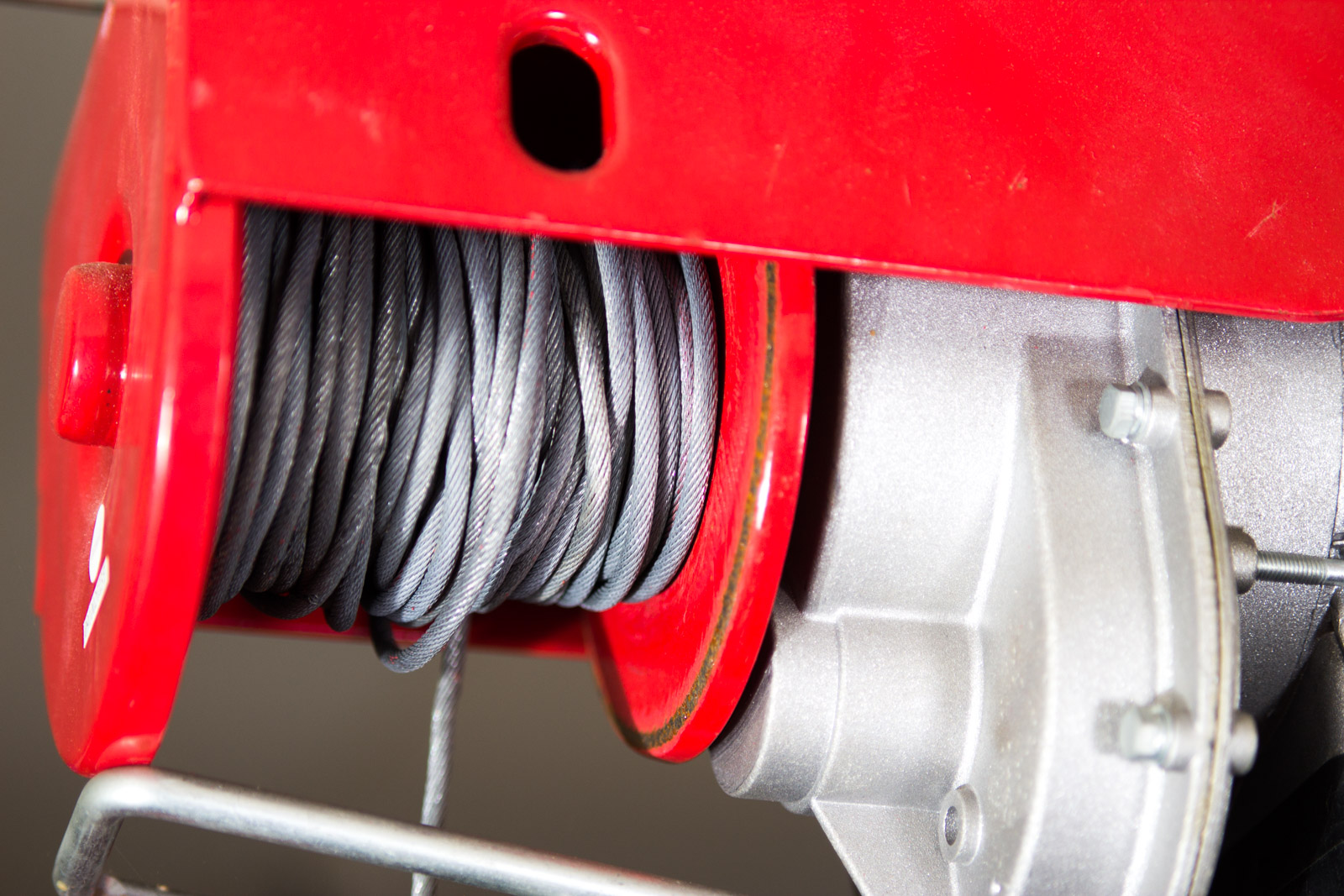 Chicago Electric Power Tools 93251 Electric Hoist