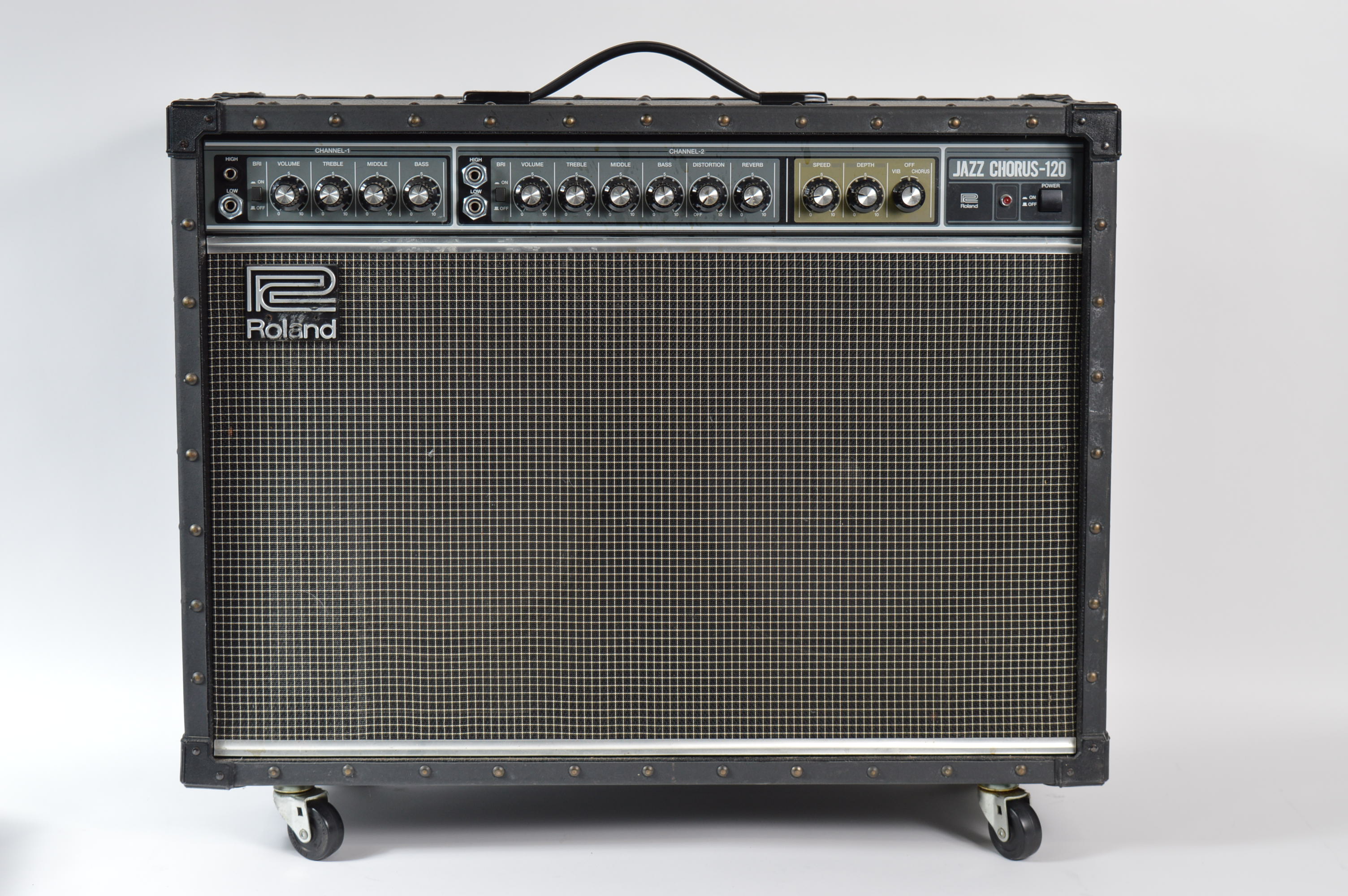 Roland Jazz Chorus-120 Guitar Amplifier