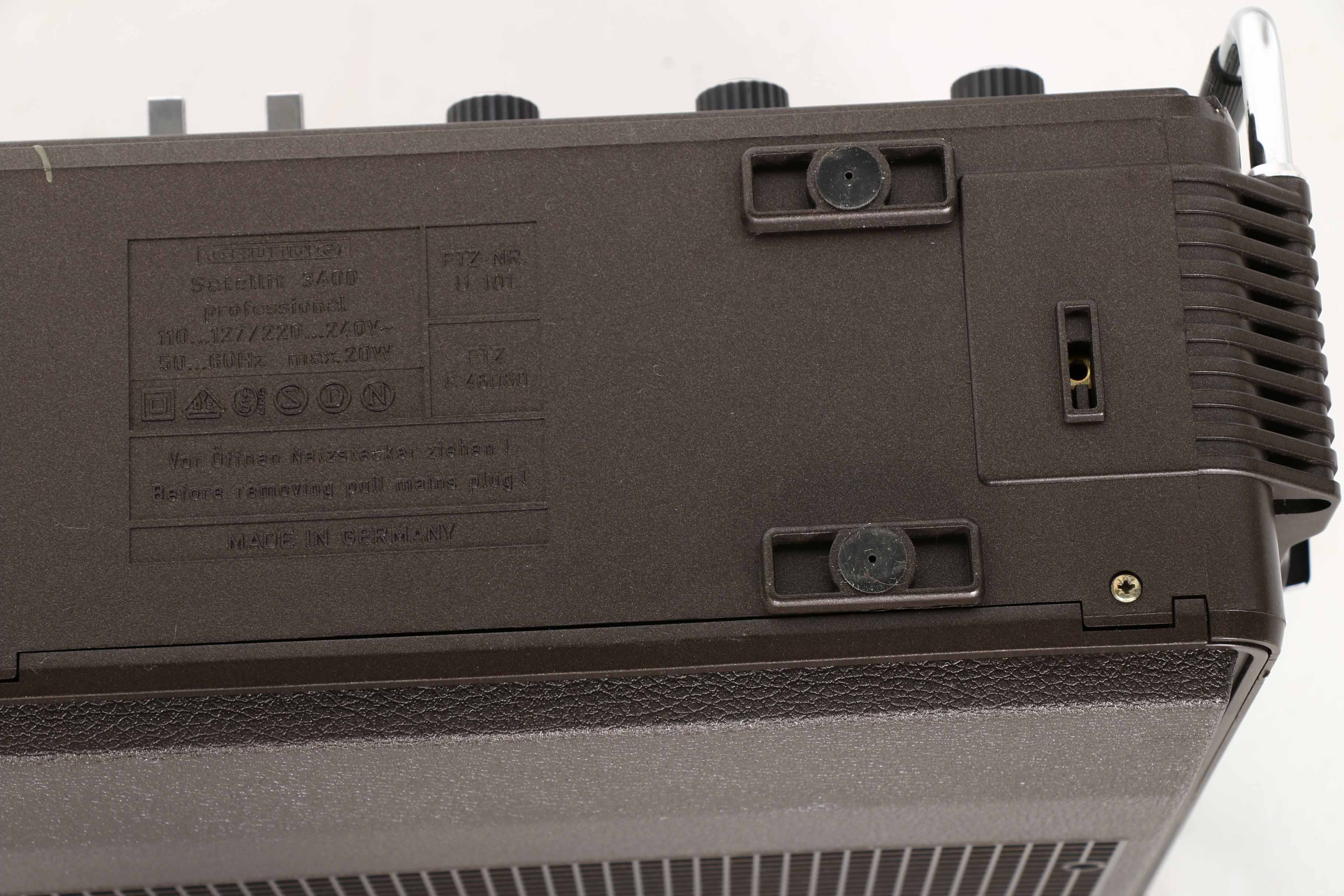 Grundig Satellit 3400 Satellite Radio