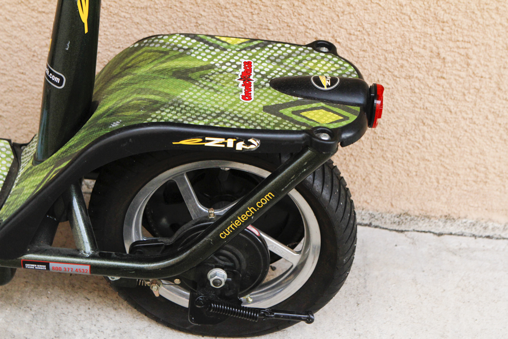 Currie Technologies 500 E-Zip Electric Scooter (Green)