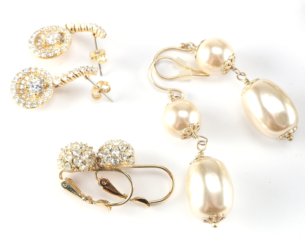 Black and Gold Tone Costume Jewelry