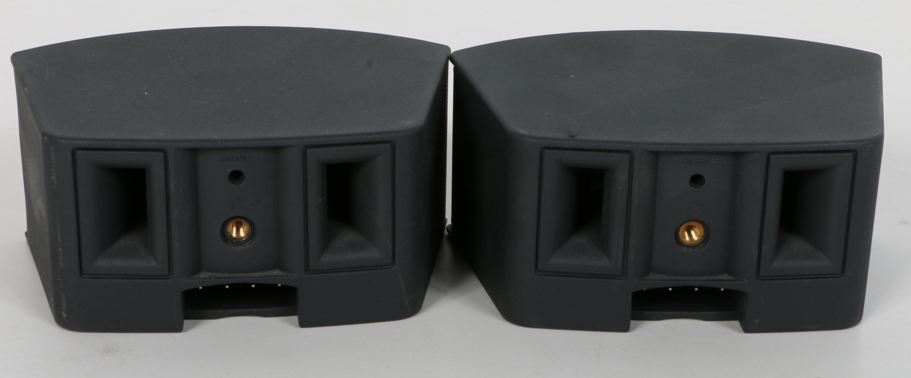 Bose AV321 Series II DVD Media Center with Bose Subwoofer and Two Speakers