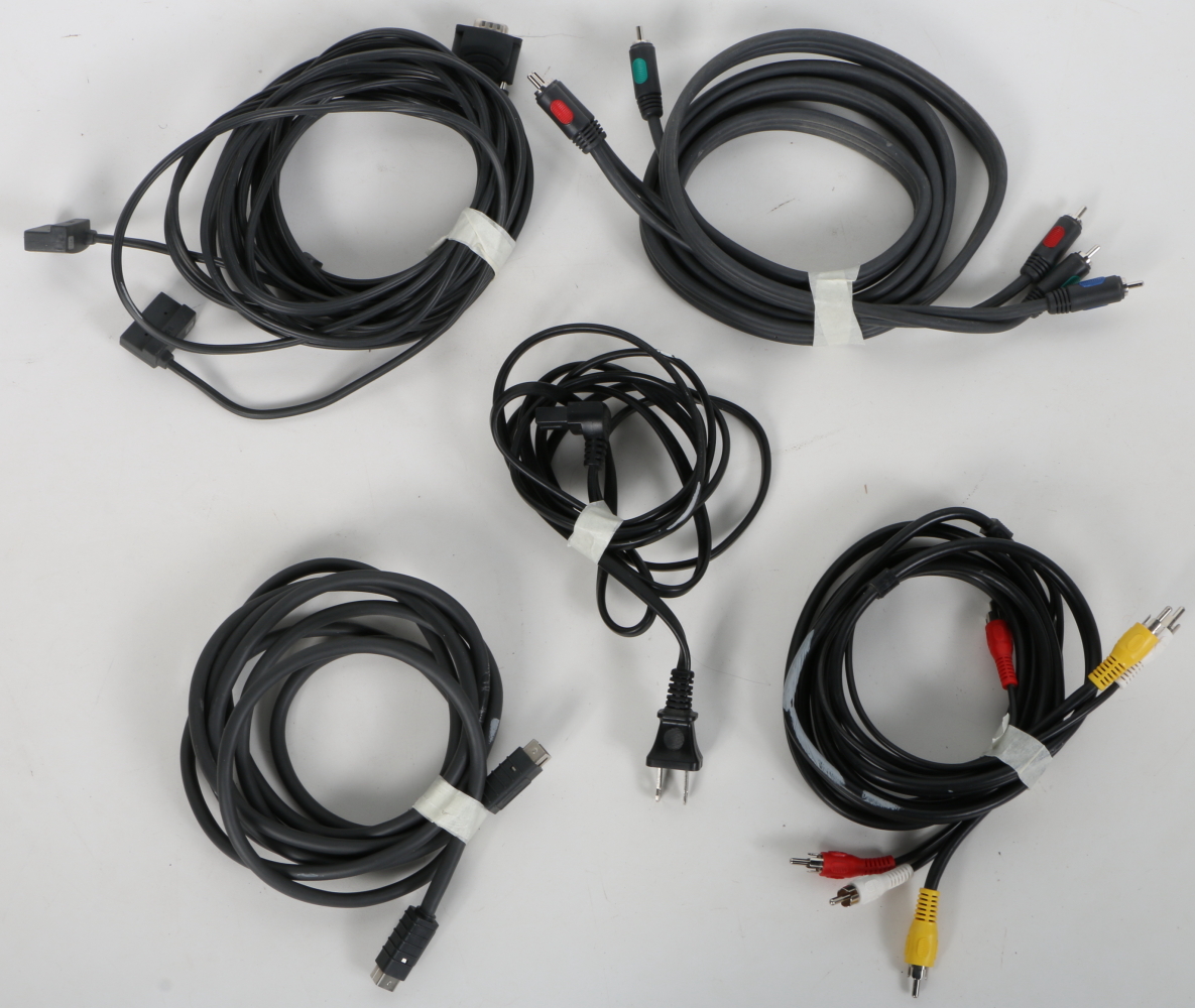 Bose AV321 Series II DVD Media Center with Bose Subwoofer and Two Speakers