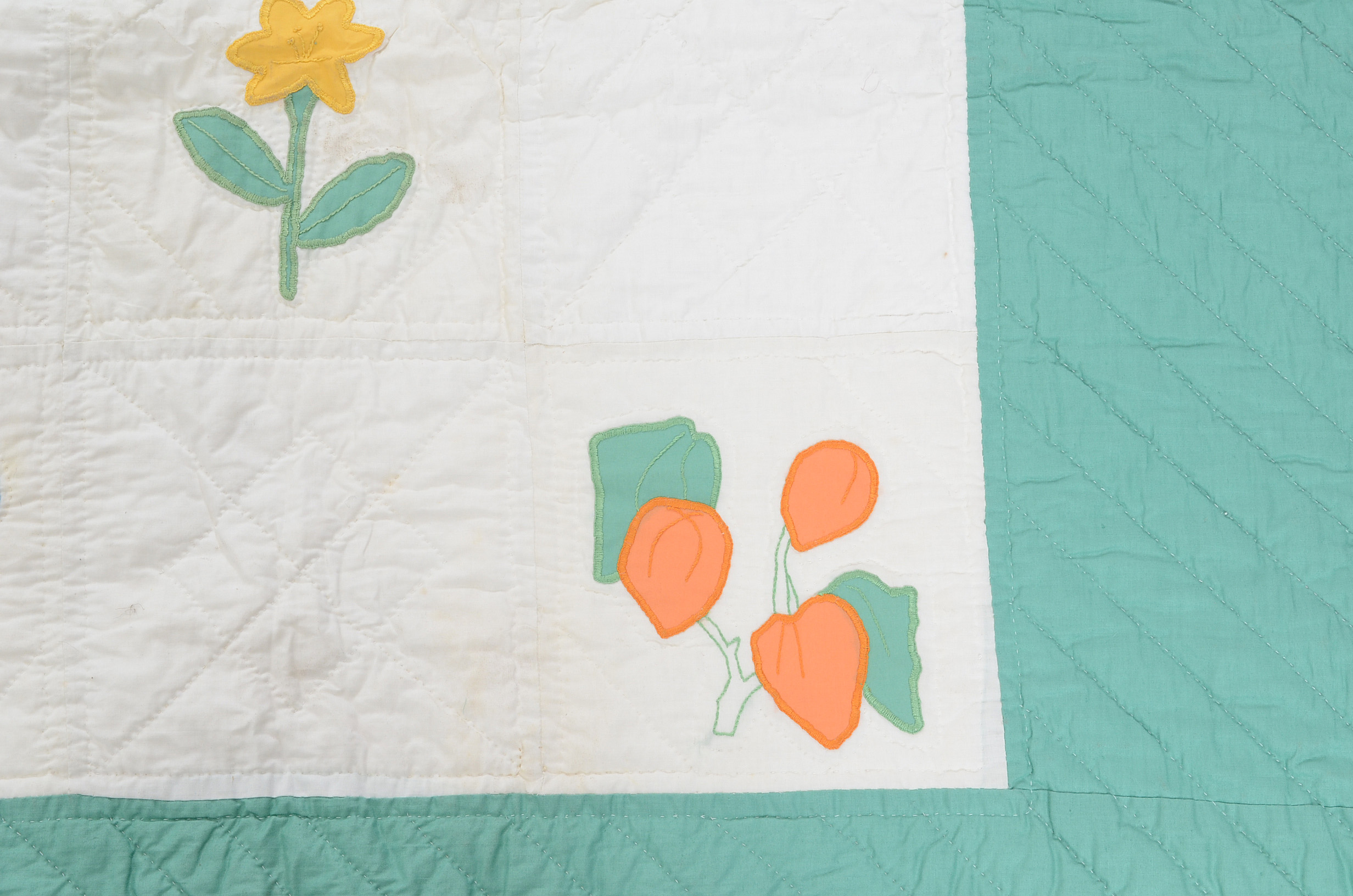 Hand-stitched Applique Quilts