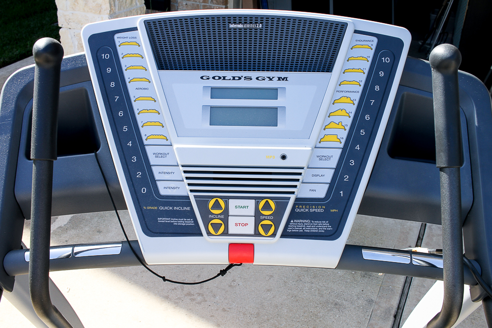 Gold's Gym Crosswalk 570 Treadmill