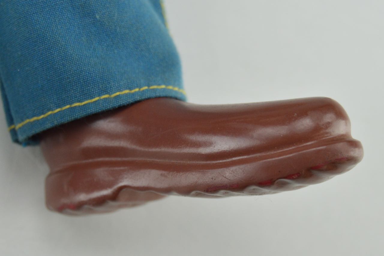 Vintage "Where's Waldo" Doll