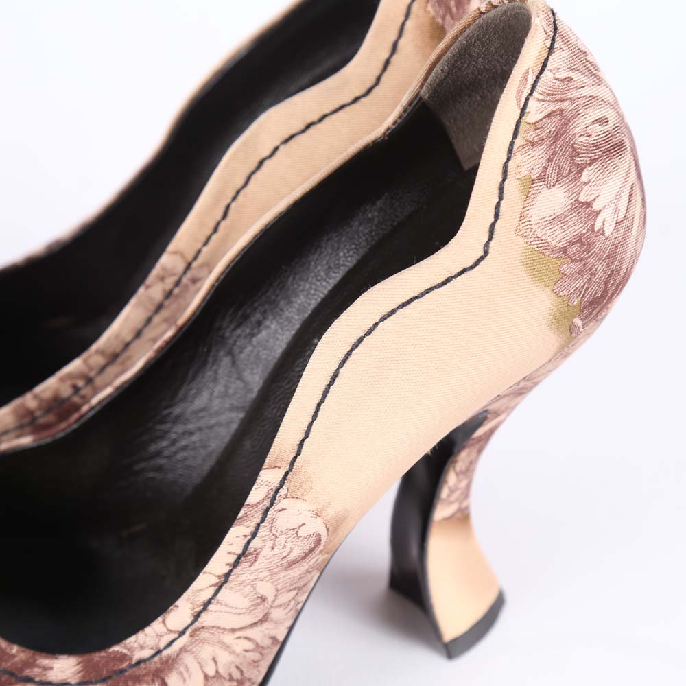 Women's Prada Pumps With Medallion Pattern