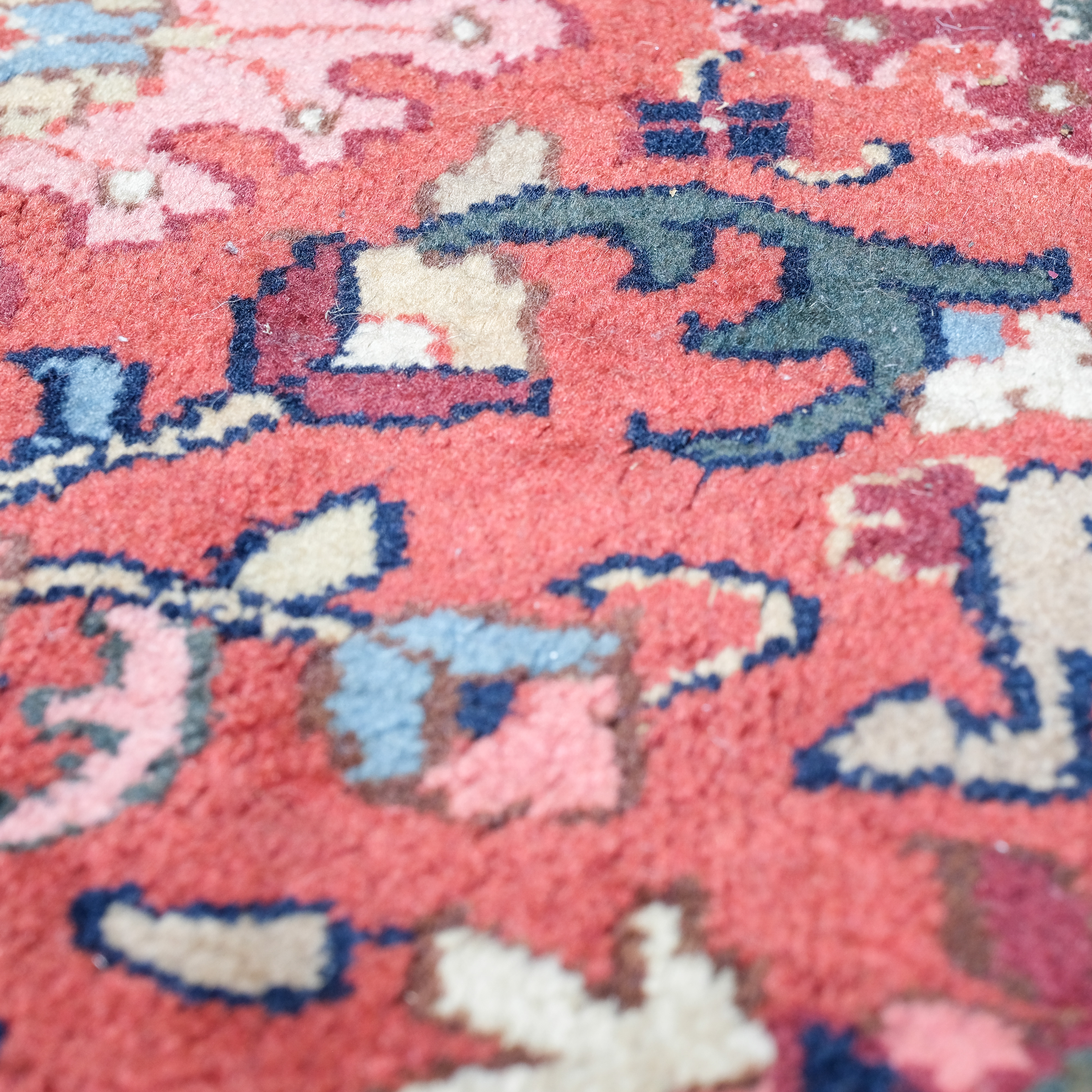 Hand Knotted Persian Area Rug