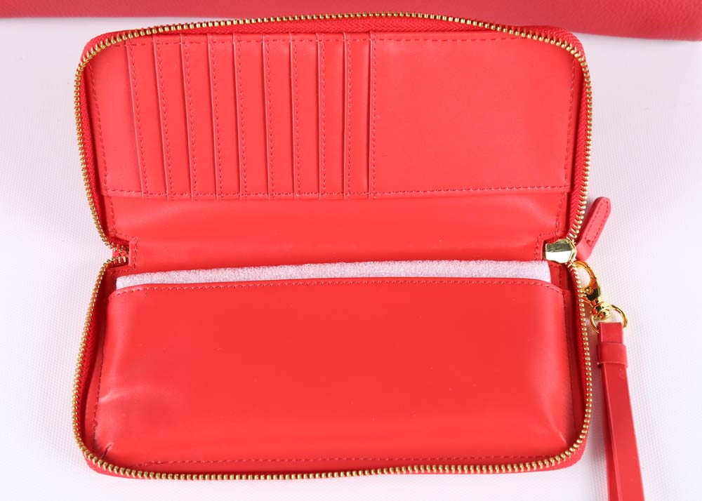 Joy & Iman Hollywood Glamour Handbag and Wristlet