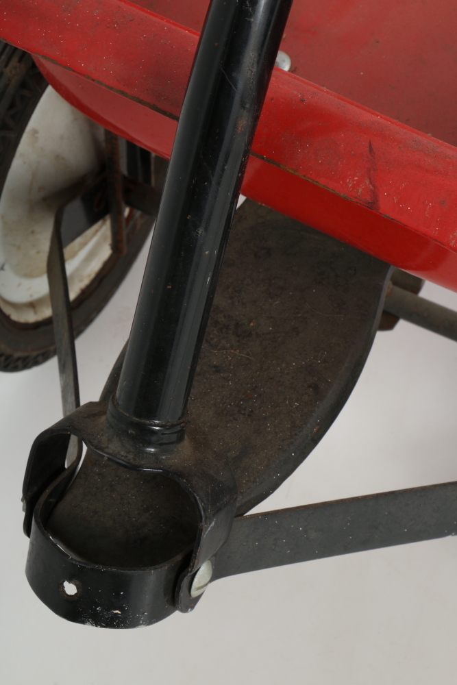 Vintage MTD 500 Red Wagon