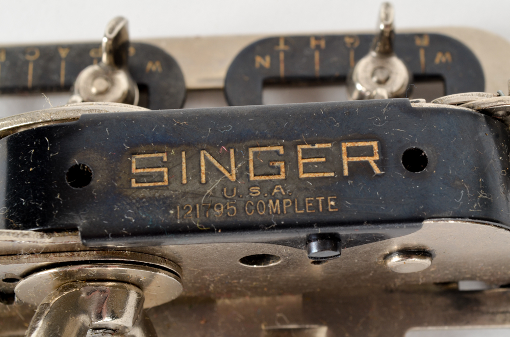 Vintage Singer Buttonhole Attachment