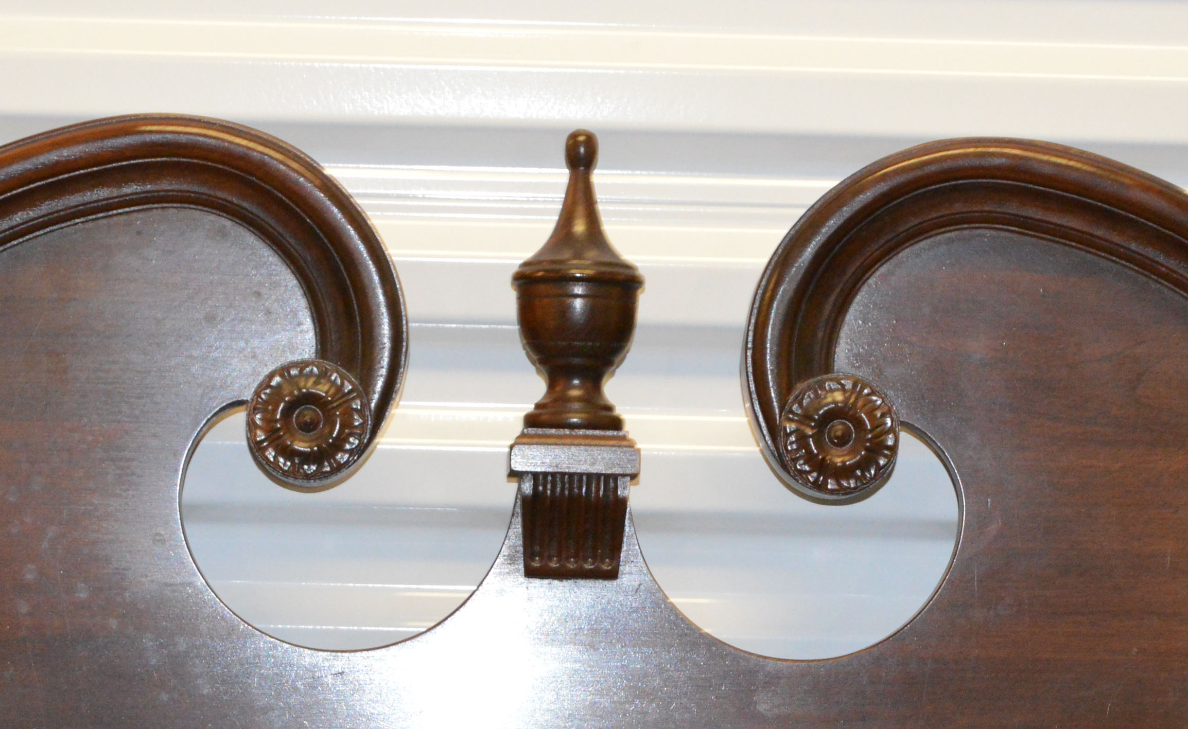 Queen Anne or Federal Style Ethan Allen Bed Frame