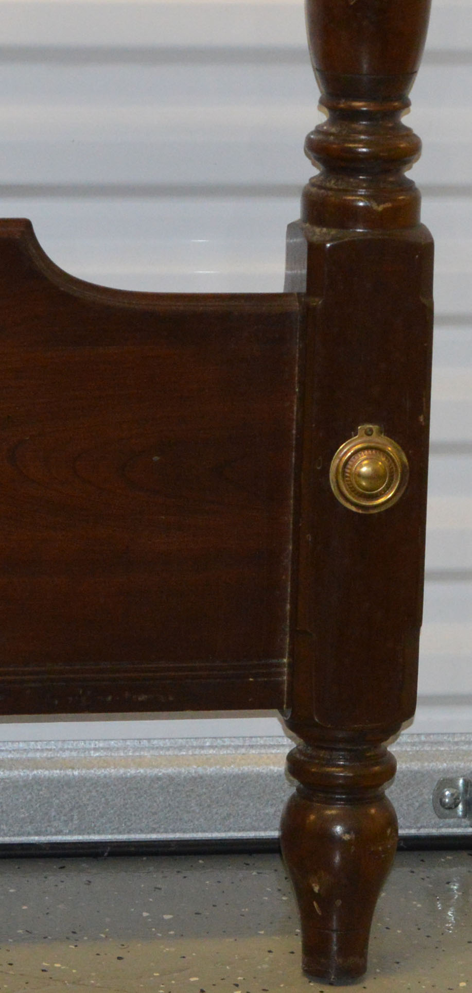 Queen Anne or Federal Style Ethan Allen Bed Frame