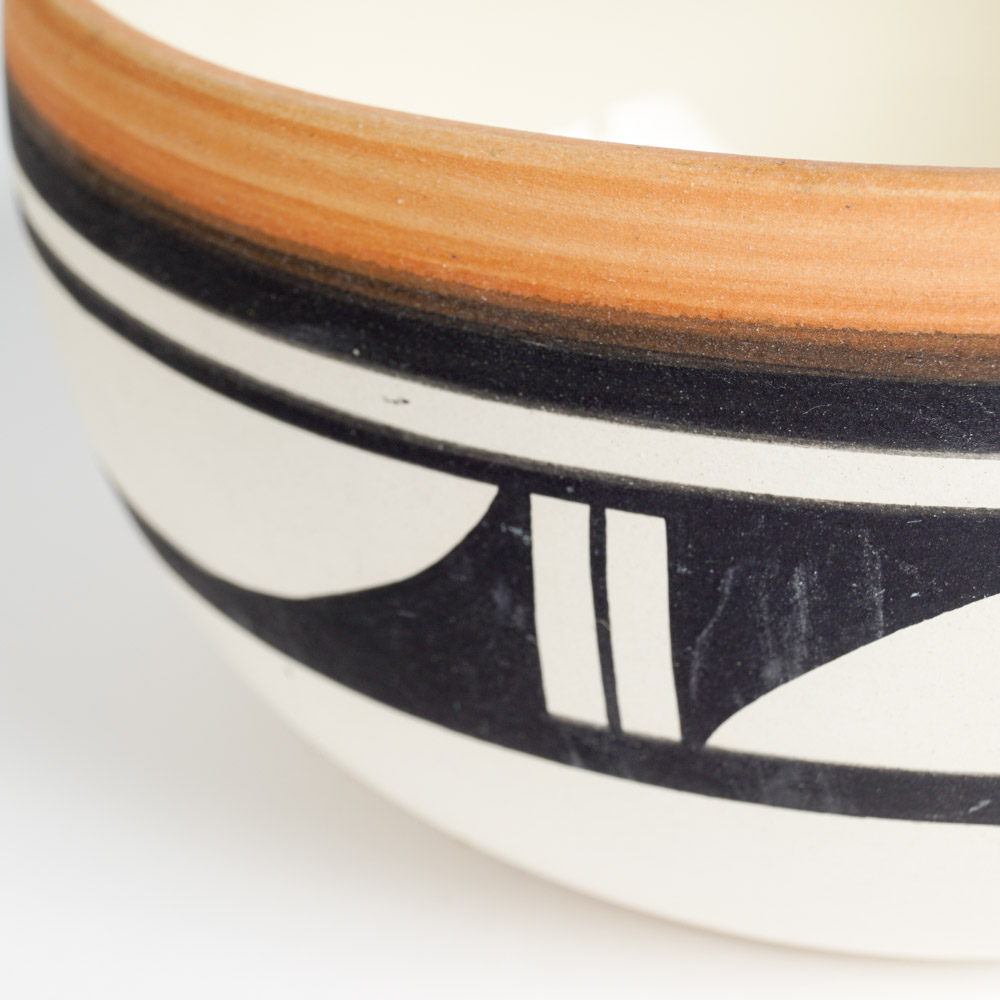 Native American Ute Mountain Tribe Pottery Bowl and Vase