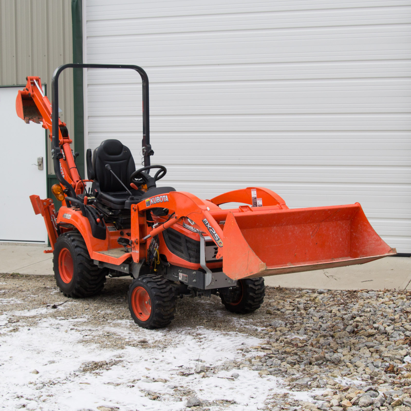 Kubota BX25DLB Tractor with Loader and Backhoe Attachments