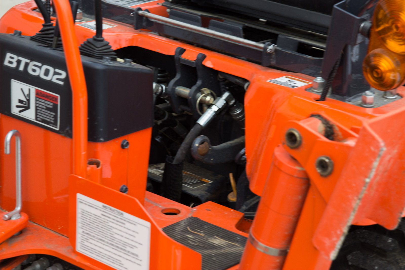 Kubota BX25DLB Tractor with Loader and Backhoe Attachments