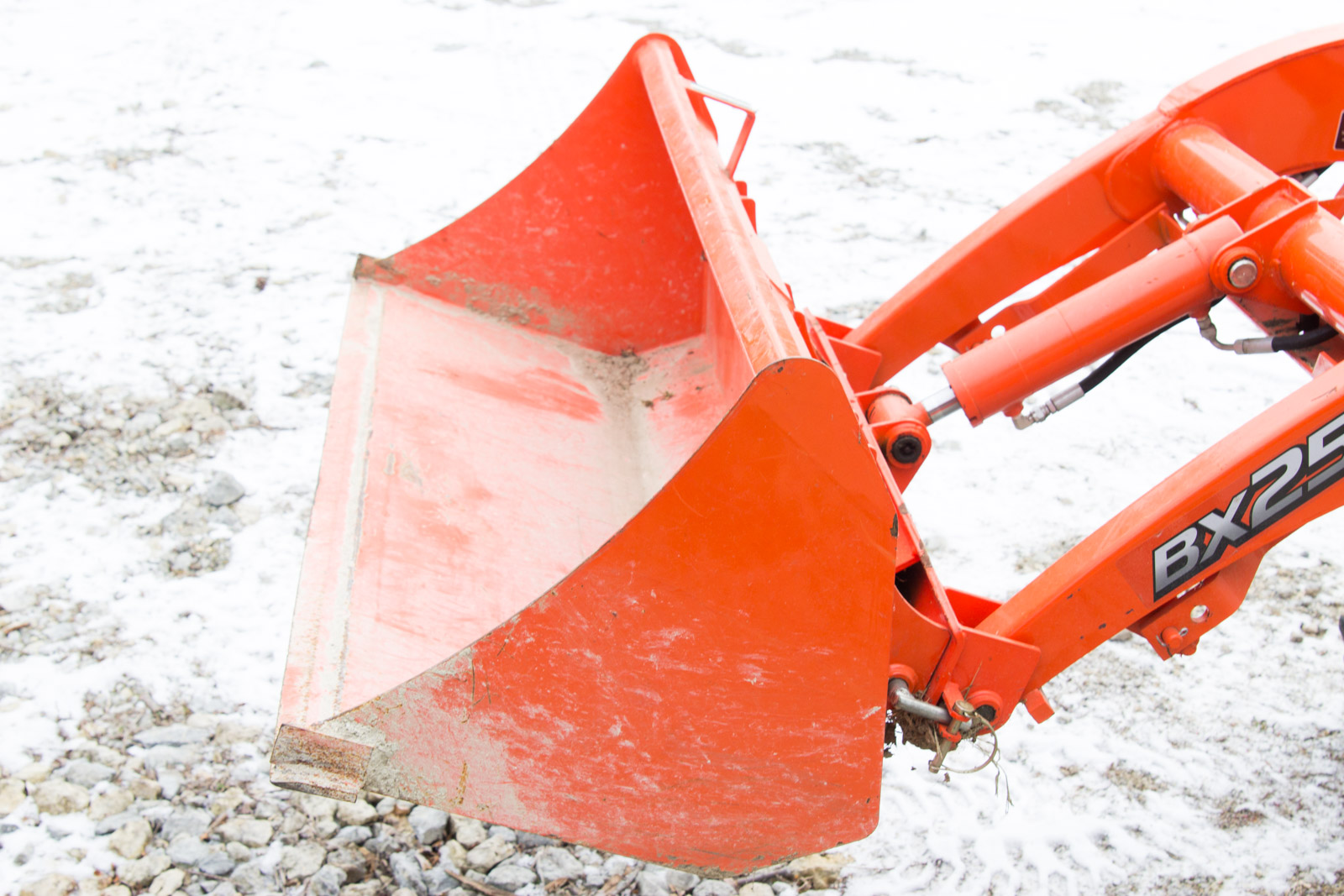 Kubota BX25DLB Tractor with Loader and Backhoe Attachments