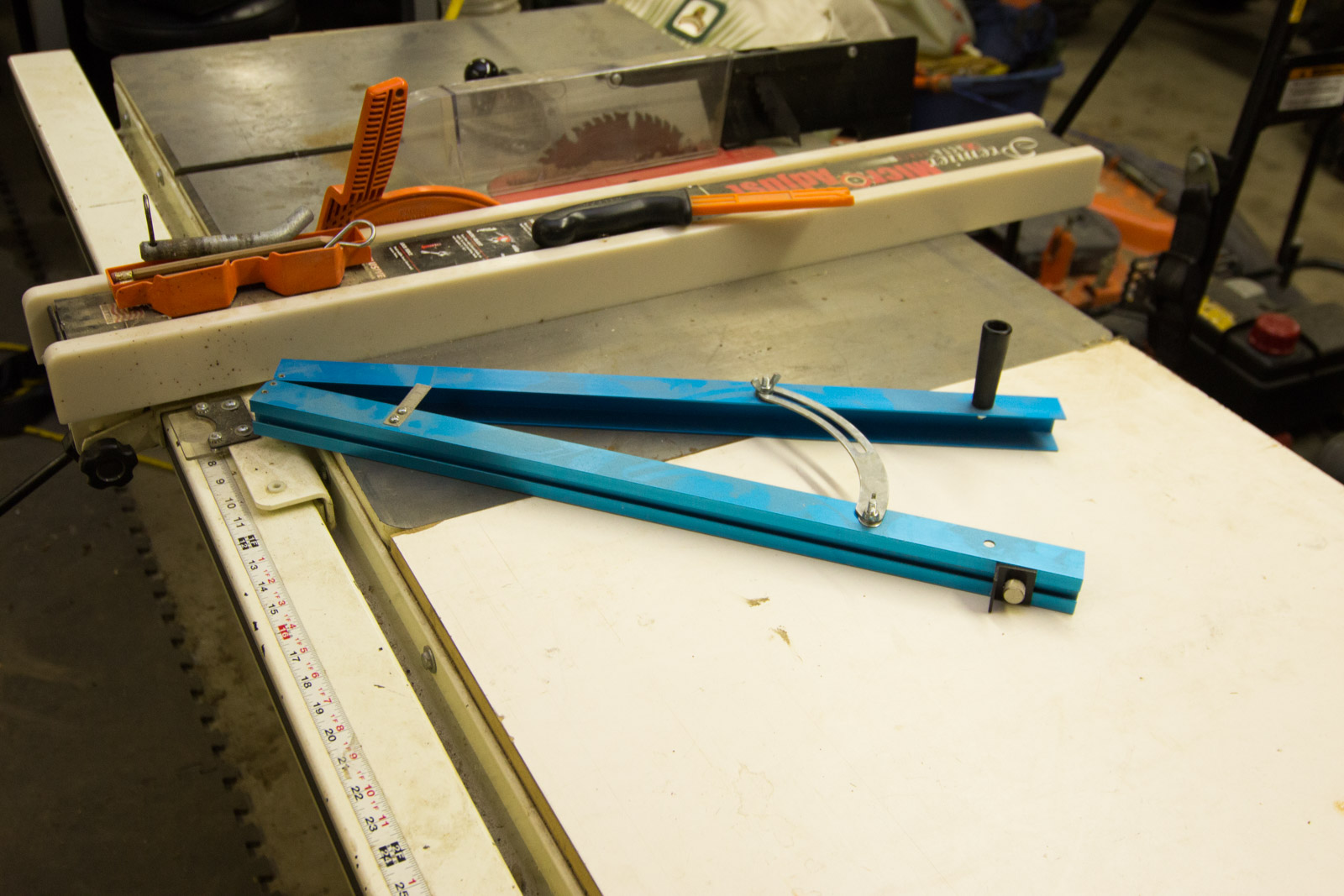 Jet 10-Inch JTAS-10XL-1 Tilting Arbor Saw with Accessories