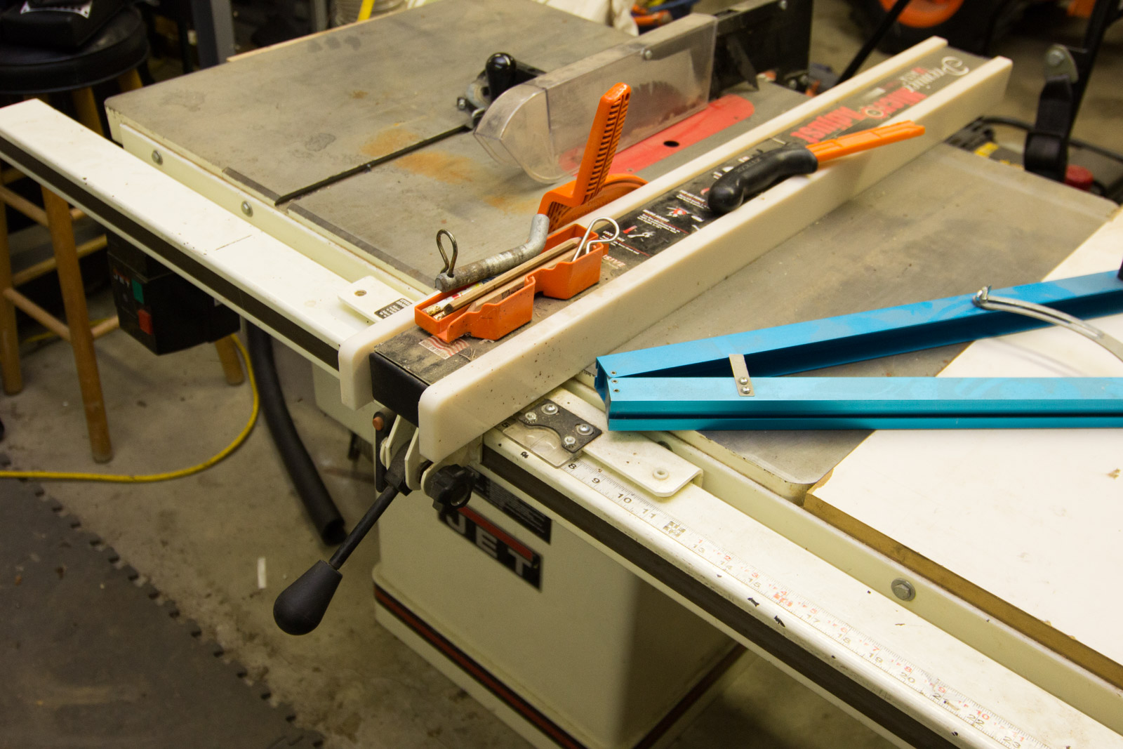 Jet 10-Inch JTAS-10XL-1 Tilting Arbor Saw with Accessories