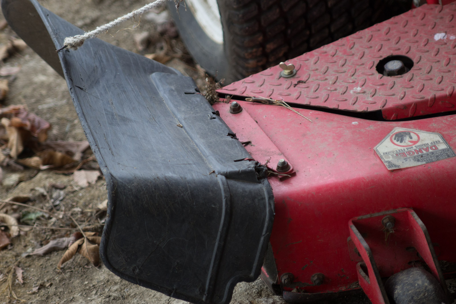 MTD Pro Z2560 Zero Turn Mower